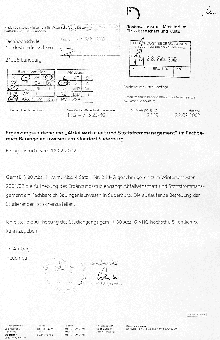 Schlie&szlig;ungsurkunde f&uuml;r den Erg&auml;nzungsstudiengang "Abfallwirtschaft und Stoffstrommanagement"